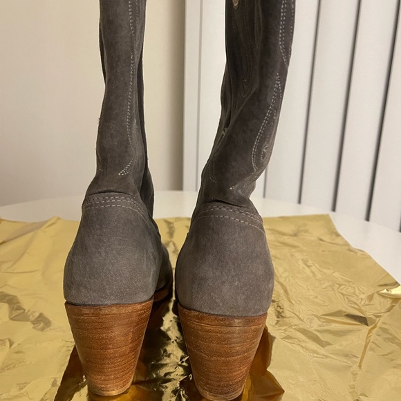 VINTAGE ACME Grey Suede Daisy Western Boots Size 8 - Picture 4 of 8